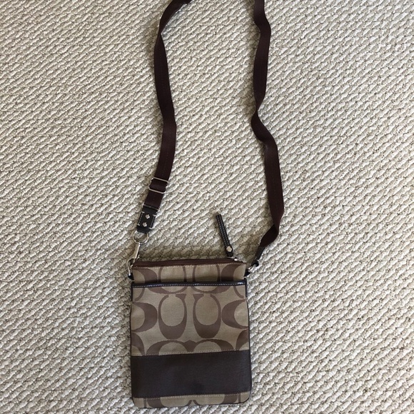 Coach crossbody bag - Picture 1 of 2